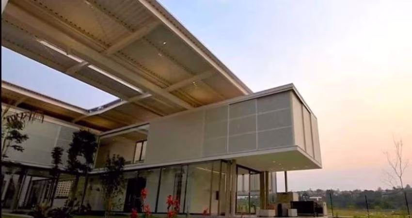 Casa de condomínio no Loteamento Residencial Entre Verdes (Sousas) em Campinas - SP.