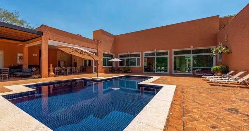 Luxuosa Casa em Condomínio Terras de São José em Itu - São Paulo.