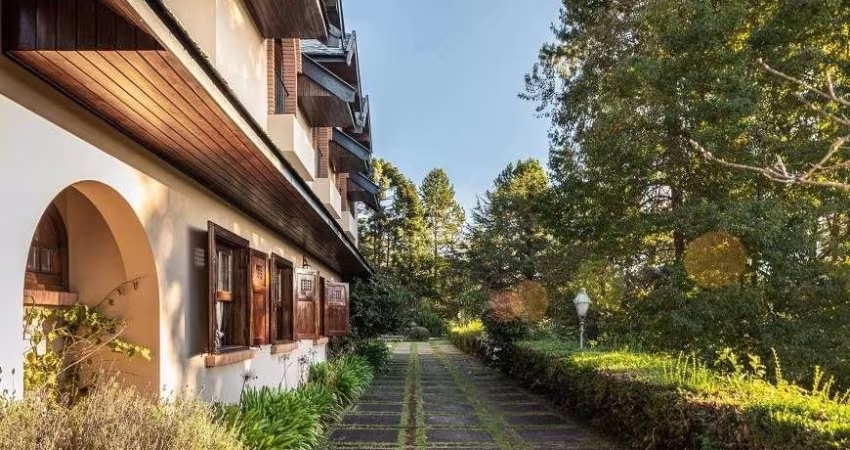 Casa à venda em Campos do Jordão - SP