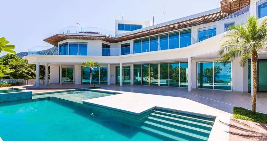 Casa alto Luxo á venda em Península de Santa Rita em Ubatuba - São Paulo.