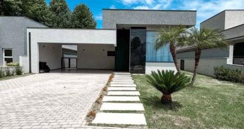 Casa mobiliada a venda ou aluguel no Condomínio Figueira Garden em Atibaia - SP.