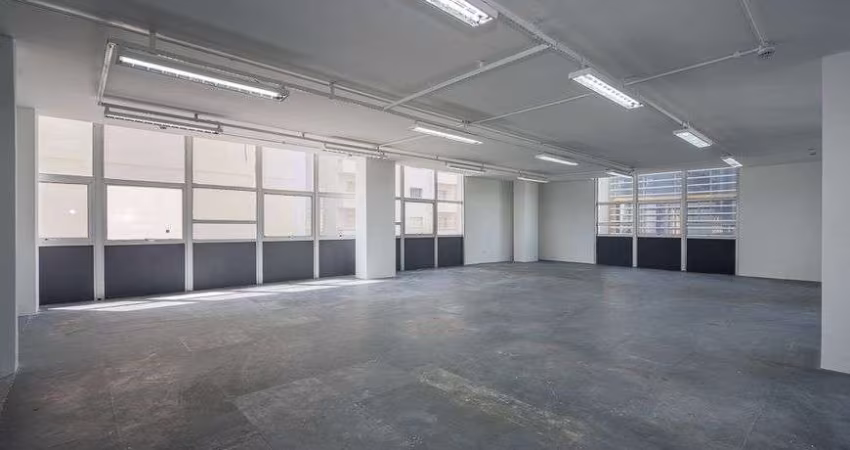 Sala Comercial para Aluguel no Edifício Scarpa na Avenida Paulista em São Paulo - SP
