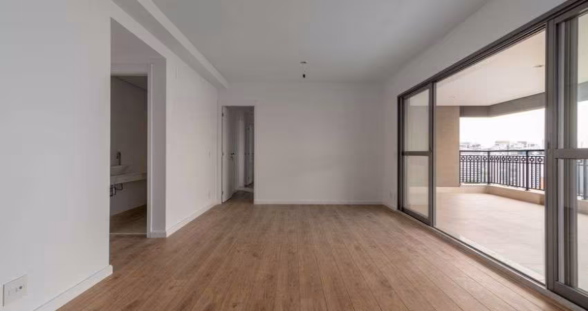 Apartamento alto padrão no Condomínio em Santo Amaro - São Paulo - SP