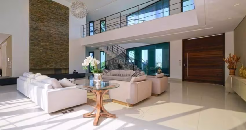 Casa Sobrado alto padrão à venda no Condomínio Vintage na Granja Viana em Cotia - SP