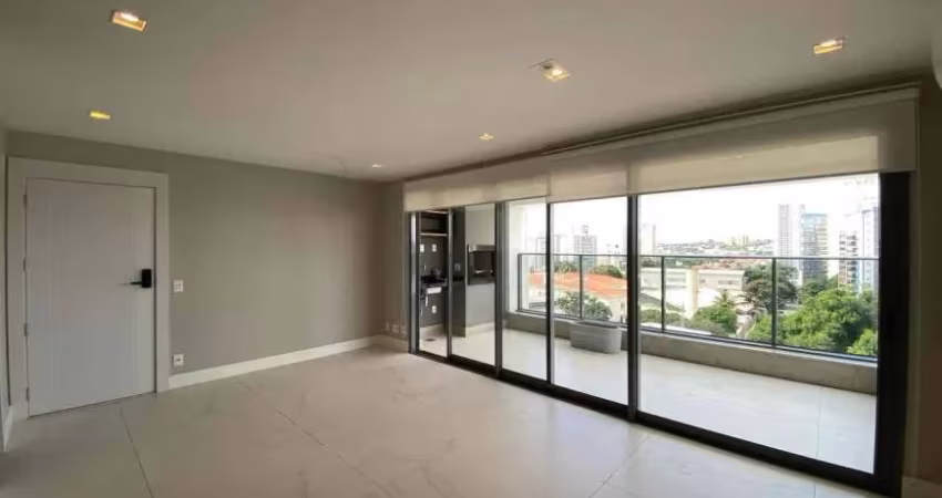 Apartamento para locação no Edifício Vitra no Cambuí em Campinas - SP