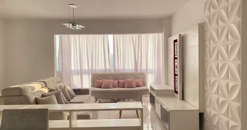 Apartamento alto padrão à venda no condomínio Athenas Garden na Vila Clementino em São Paulo - SP.
