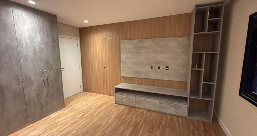 Casa térrea alto padrão à venda no Residencial Itahyê na Cidade Tamboré em Santana de Parnaíba - SP