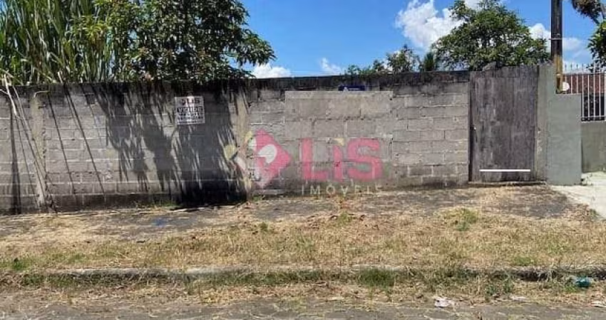 EXCELENTE TERRENO - PRONTO PARA CONSTRUIR - ATERRADO E MURADO