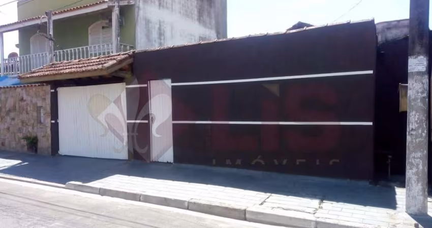 Encante-se com Este Espaço Excepcional: Seu Novo Lar Está Aqui! Casa térrea e ampla no bairro Poiar