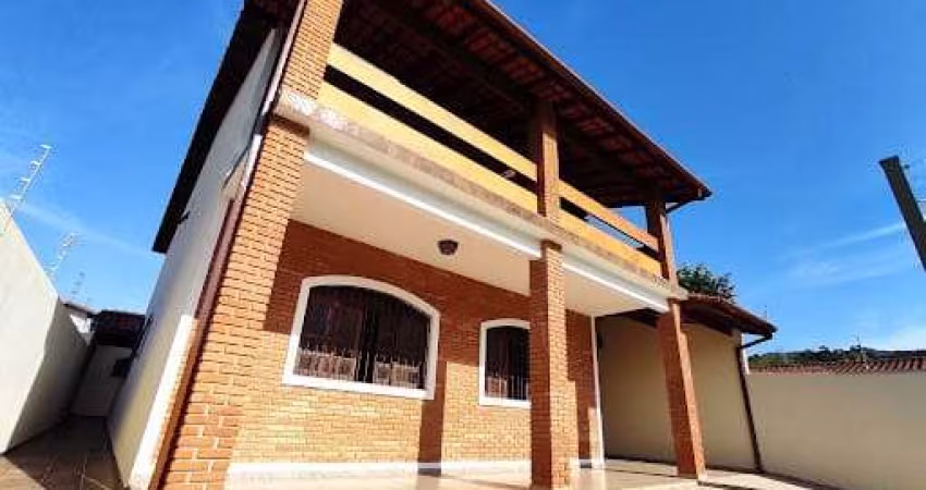Casa à venda 6 Quartos, 5 Suites, 5 Vagas, 266M², Estrela Dalva, Caraguatatuba - SP