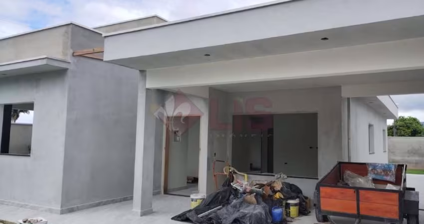 Casa à venda 3 Quartos, 2 Suites, 3 Vagas, 145M², Pontal de Santa Marina, Caraguatatuba - SP