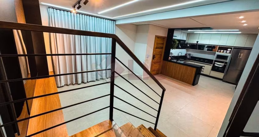 Casa à venda 3 Quartos, 1 Suite, 1 Vaga, 107M², Cidade Jardim, Caraguatatuba - SP