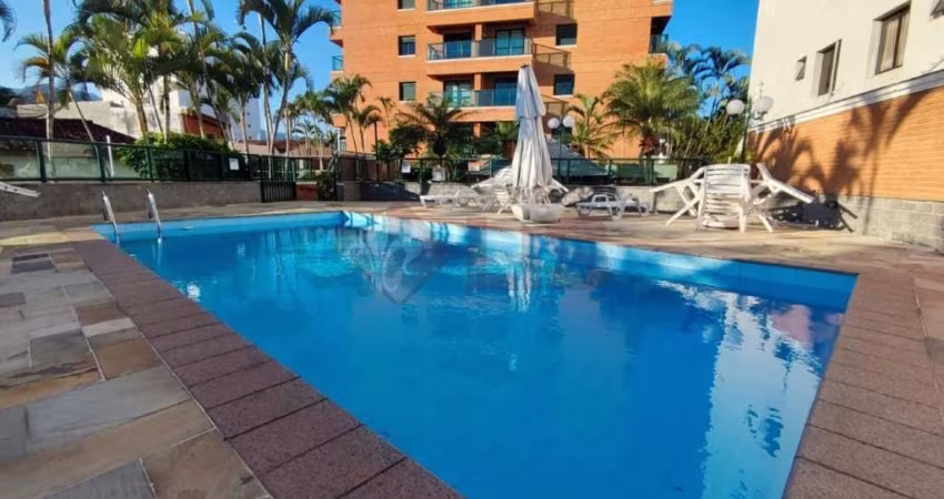 Lindo Cobertura na Martim de Sá apenas 200 mts da praia