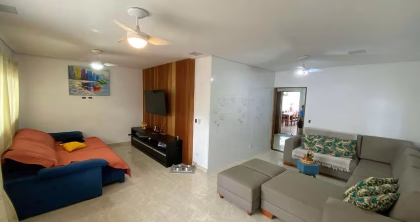 Casa à Venda no Pontal de Santa Marina!!!