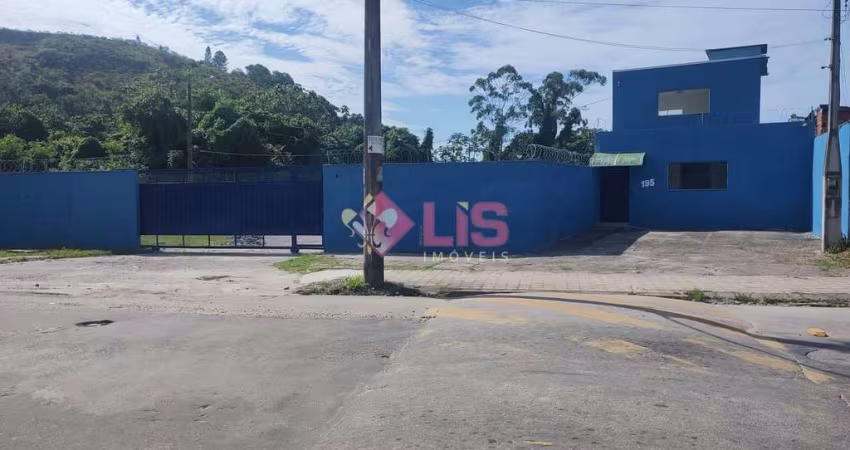 Oportunidade Única: Área Comercial à Venda e Locação Definitiva no Caputera!