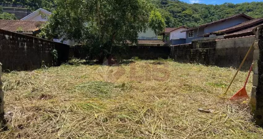 Terreno à venda no Jardim Terralão, Caraguatatuba 