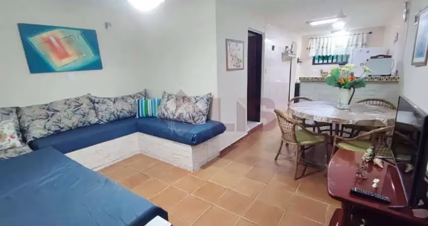 Encantador sobrado em condomínio próximo à martim de sá