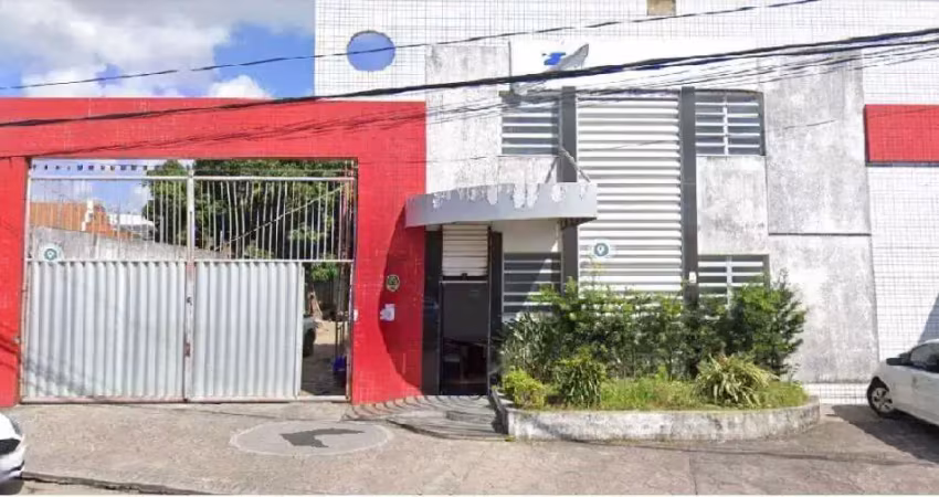 Prédio Comercial no Pereira Lobo