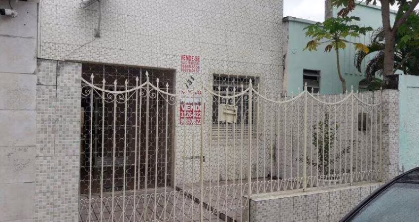 Casa à venda, 4 quartos, 1 suíte, 1 vaga, Cirurgia - Aracaju/SE