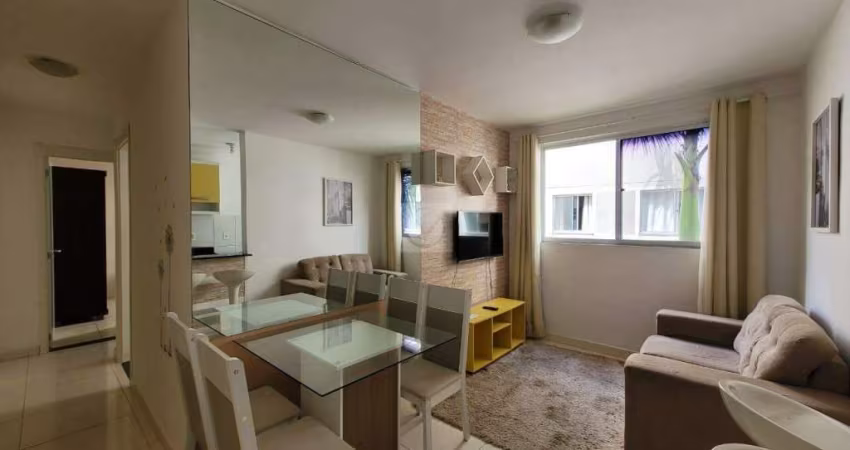 LOCAÇÃO | Apartamento mobiliado, com 02 quartos no Condomínio Alameda Jardins - Próximo ao Ferreira Costa.
