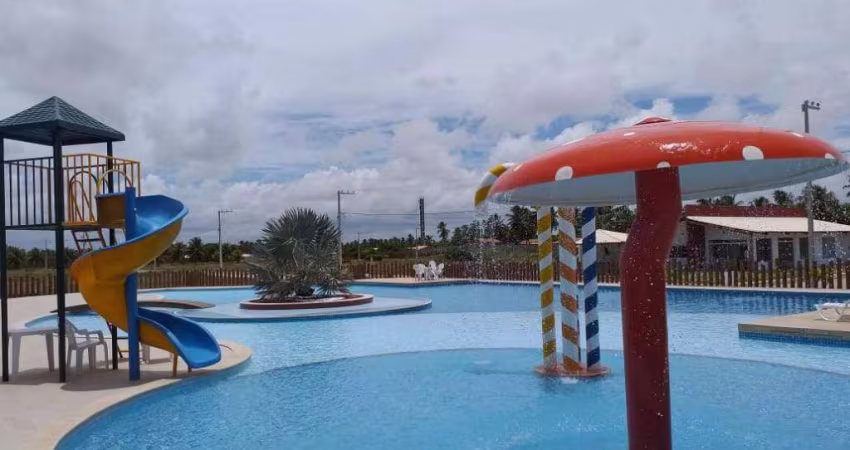 LOTE COM 450 M² NO CONDOMÍNIO MERIDIEM PRAIA MAR- ESTÂNCIA/SE.