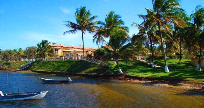 Lote no Condomínio Porto Belo.