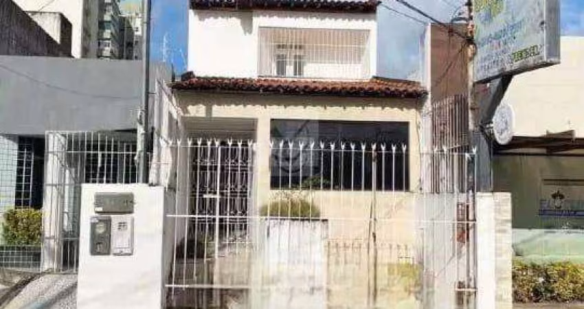 Oportunidade de Investimento: Casa Comercial no Bairro São José