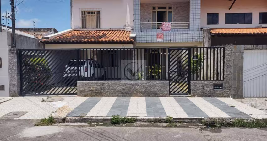 Viva com Espaço e Conforto no Sol Nascente: Casa de 2 Pavimentos com 5 Quartos!