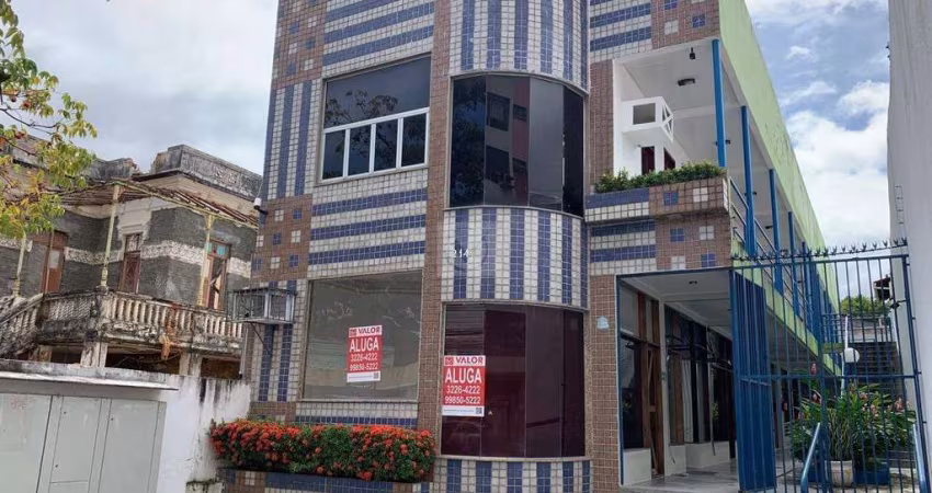 Sala para alugar em prédio comercial no Centro de Aracaju na Rua Estância