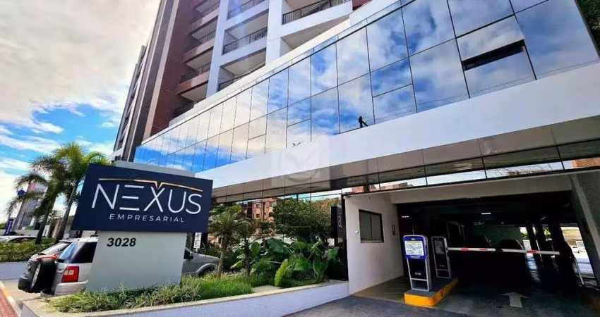 Sala no Empresarial Nexus com vista para o Rio
