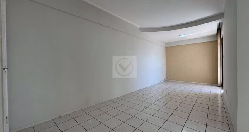 Apartamento a Venda no Edifício Sylvio Romero