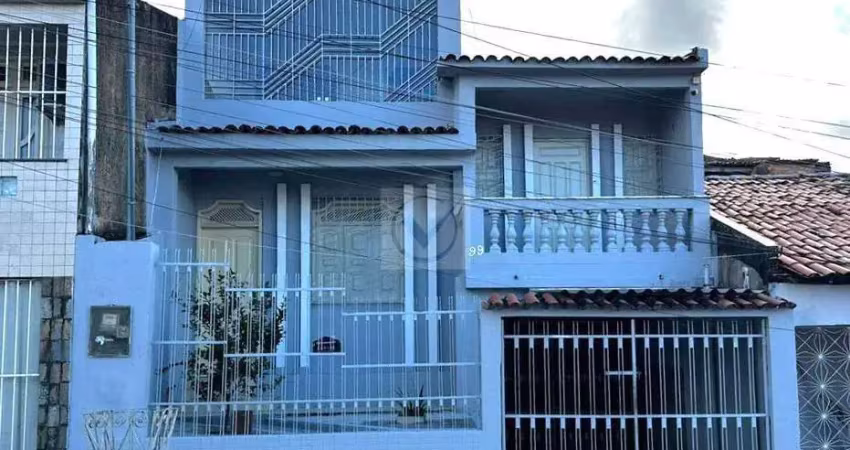 Casa com 3 quartos para alugar na Rua Jercivando Alves dos Santos, Eduardo Gomes, São Cristóvão