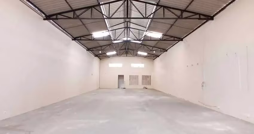 Oportunidade única: galpão industrial/comercial 280m² no coração do pereira lobo!