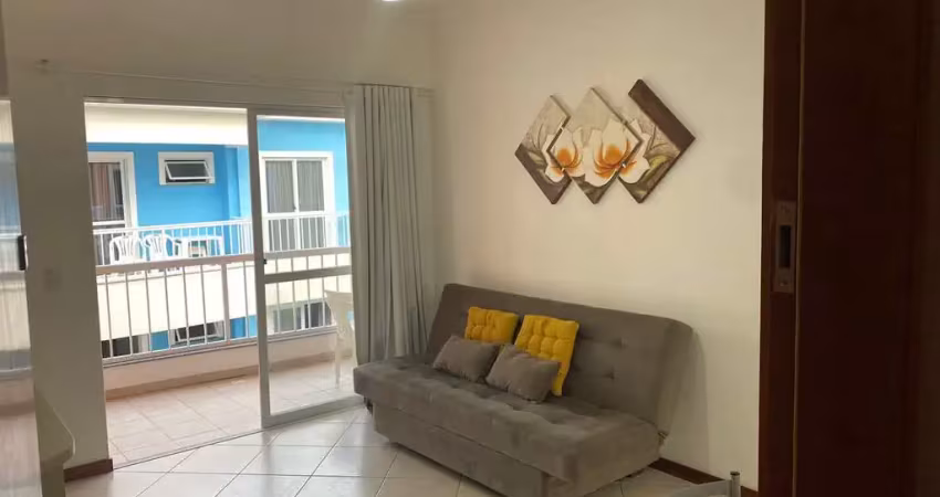 Apartamento na praia de bombas, aproximadamente 230 m do mar.