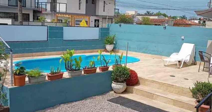 Casa com 4 quartos para alugar na Rua Vereador Manoel José dos Santos, Zimbros, Bombinhas