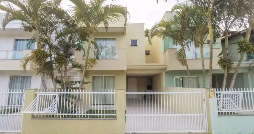 Casa com 4 quartos para alugar na Rua Vereador Manoel José dos Santos, Mariscal, Bombinhas