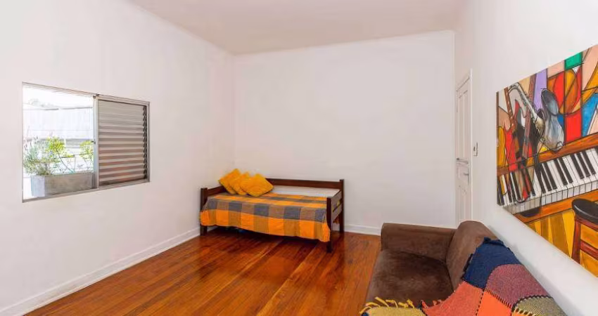 Casa para venda possui 120 metros quadrados com 2 quartos em Ipiranga - São Paulo - SP