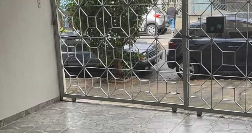 Encantador Hayloft Residencial de 130m² no Ipiranga, São Paulo: Dois Quartos, Suíte e Garagem Dupla