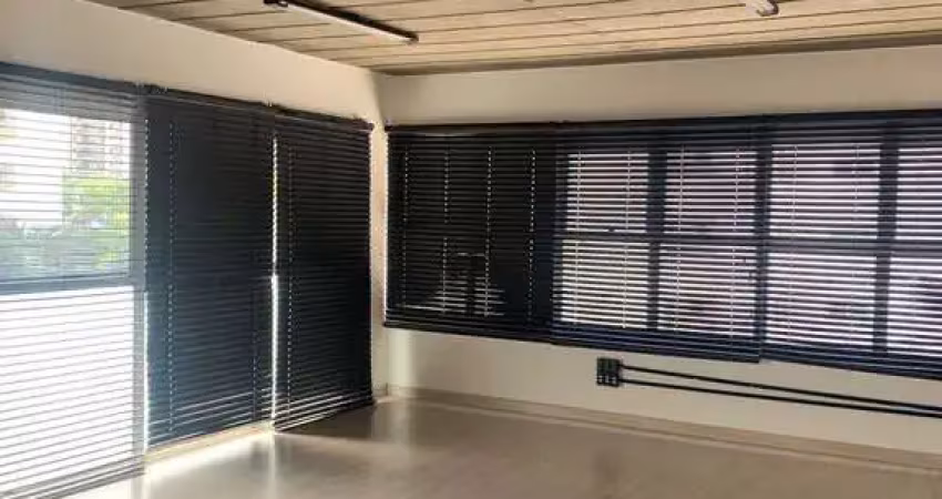 Sala comercial à venda na Rua Juquis, Moema, São Paulo