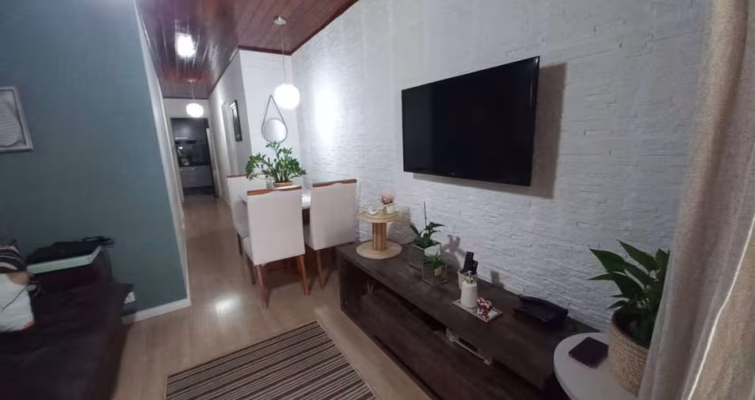 Casa a venda com 54 metros e 2 dormitórios sendo 1 suíte em Carapicuiba