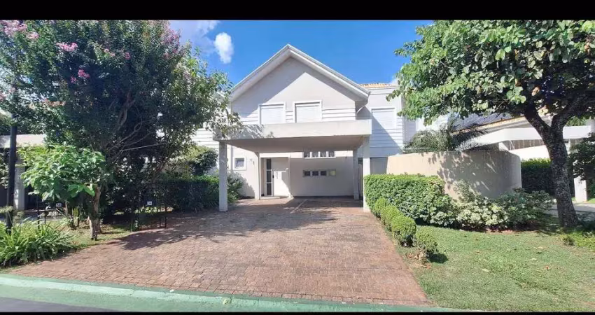 Casa para locação com 2 dormirtórios sendo 1 suíte em Alphaville