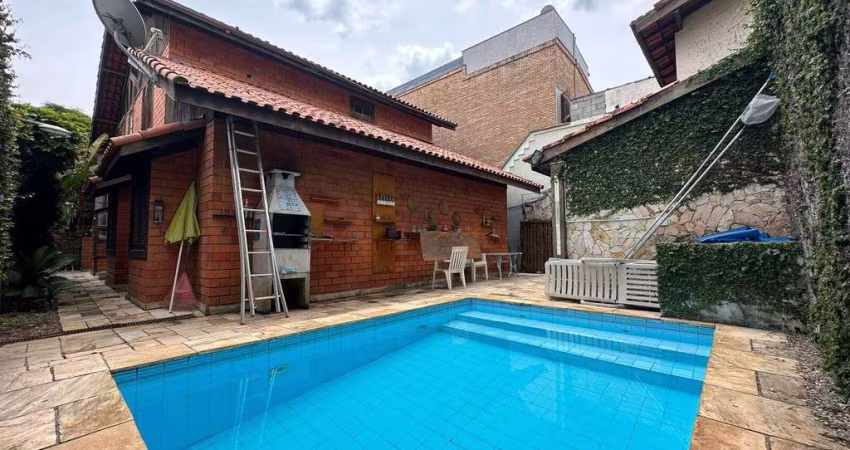 Casa para locação com 360 metros no residencial 9 em Alphaville