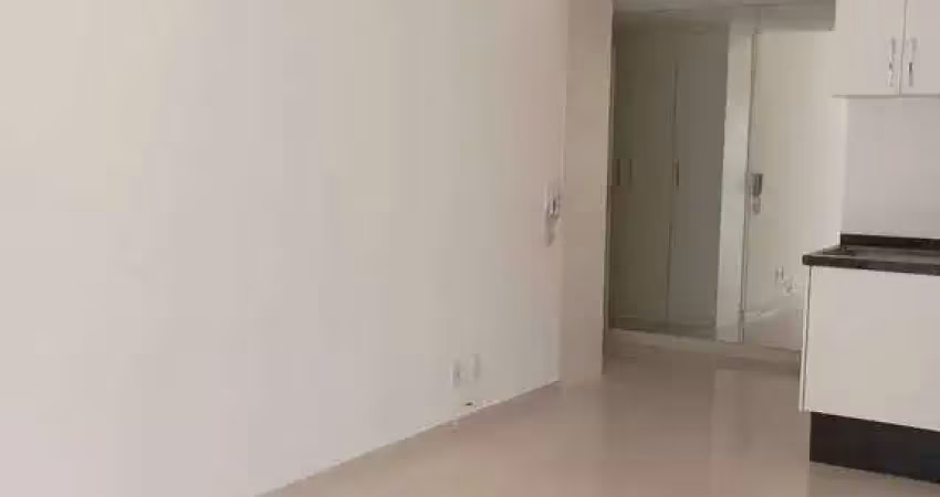 Casa à venda na Rua Genebra, Bela Vista, São Paulo