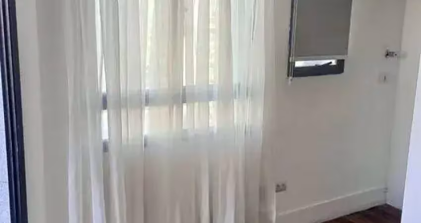 Apartamento à venda na Rua Jesuíno Arruda, Itaim Bibi, São Paulo