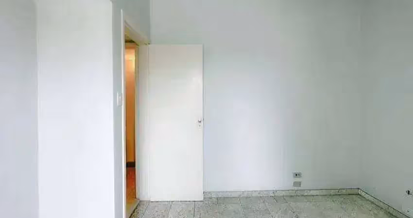Casa com 4 quartos à venda na Rua Dr. Silvino Canuto Abreu, Vila Congonhas, São Paulo