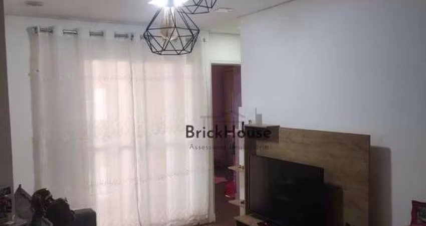 Apartamento com 2 dormitórios à venda, 61 m² por R$ 450.000,00 - Jardim Carambeí - São Roque/SP
