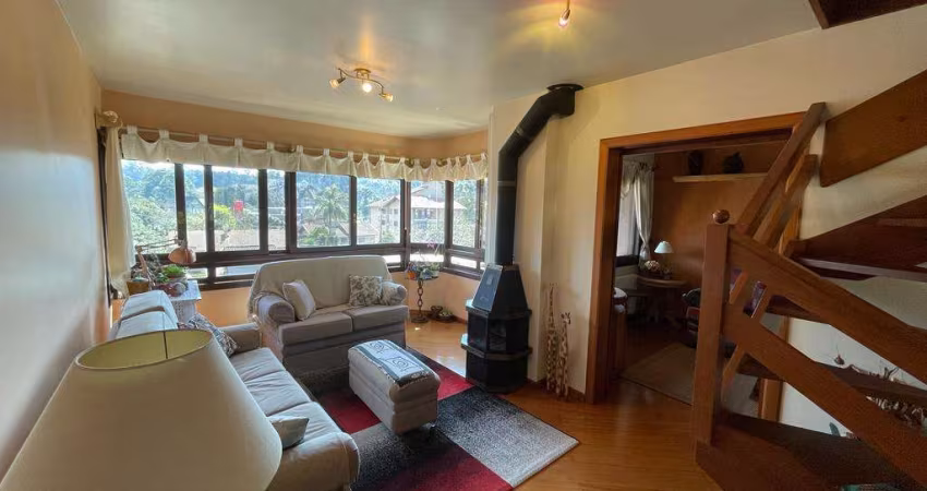 Apartamento 02 Dorm. à venda no Bairro Centro com 147 m² de área privativa - 1 vaga de garagem