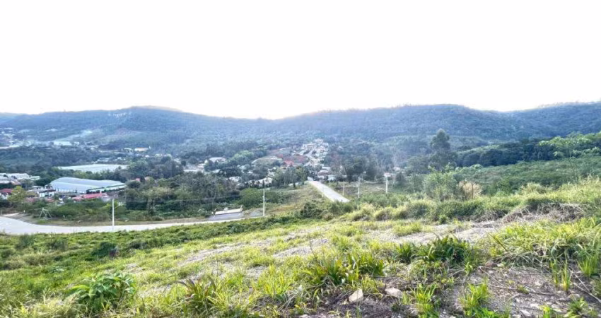 Terreno à venda no Bairro Várzea Grande com 360 m² de área privativa