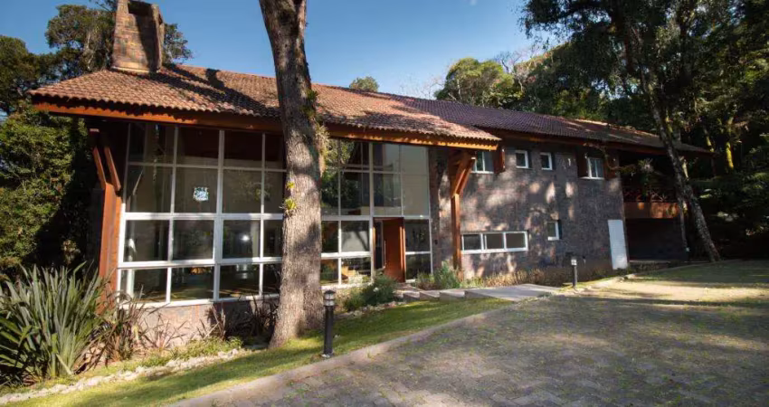 Casa 04 dorm. à venda no bairro o bosque com 386 m² de área privativa - 2 vagas de garagem