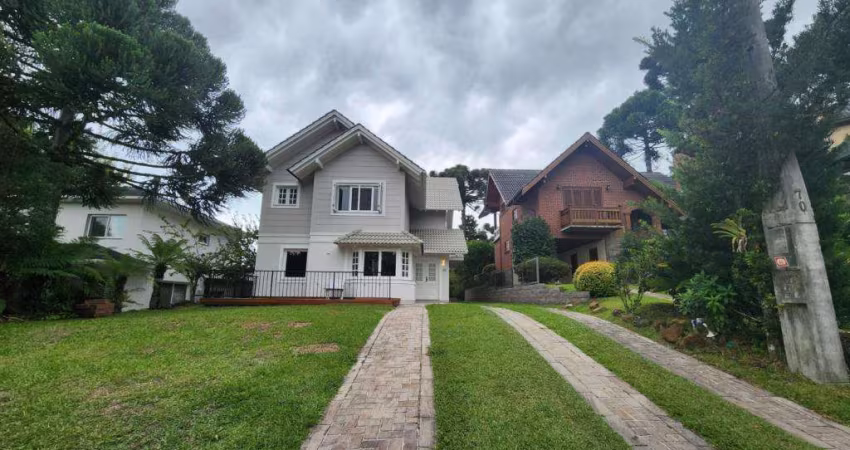 Casa 04 Dorm. à venda no Bairro Quinta da Serra com 372 m² de área privativa - 2 vagas de garagem